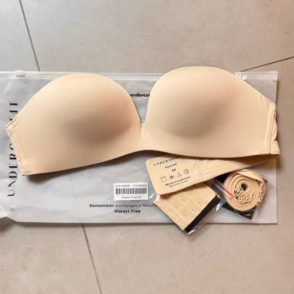 Underoutfit Strapless Bra - Medium NWT - Picture 2 of 4